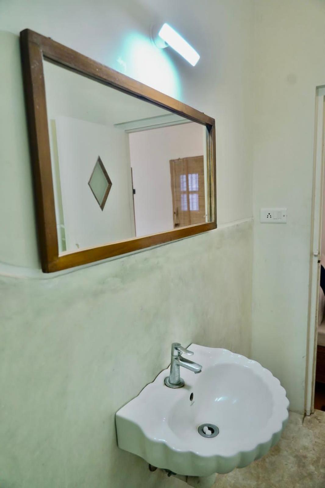 French Rivera Heritage Boutique Villa Pondicherry Bagian luar foto